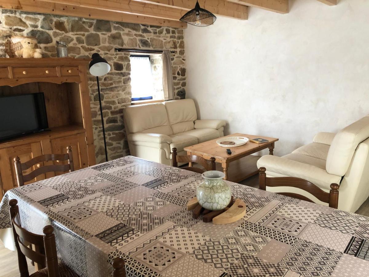 Charmante Petite Maison Rostiviec Bord De Ferienhaus Loperhet